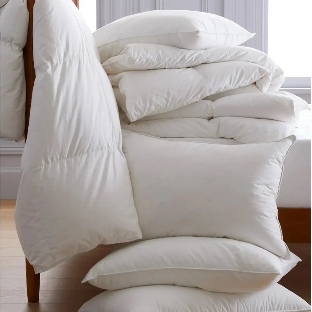 QUINCE All season Premium Down Alternative Down Comforter KING/CAL KING
